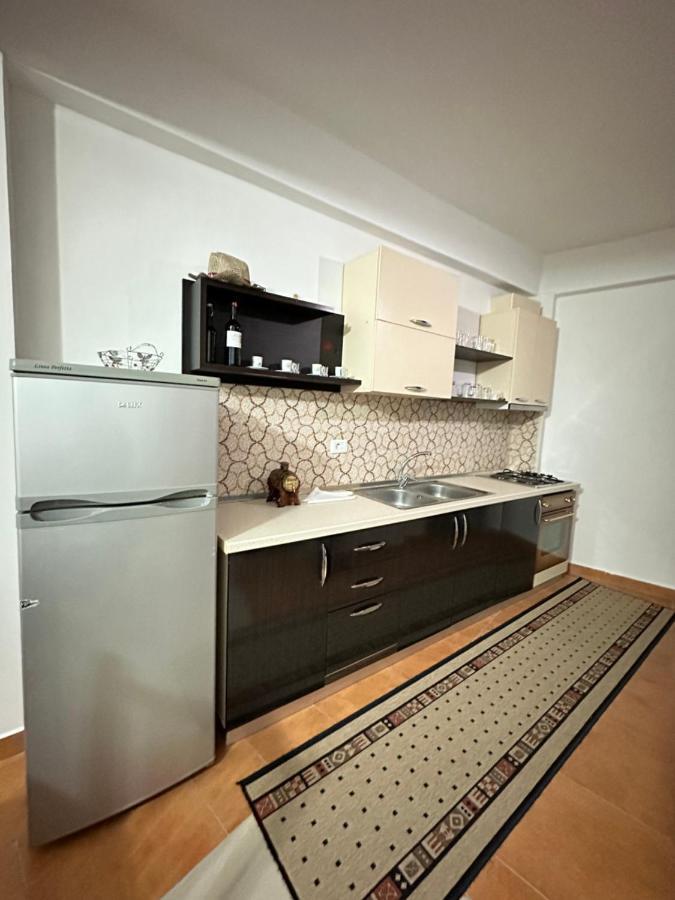 Vila Adriatik 1 Vlorë Екстериор снимка